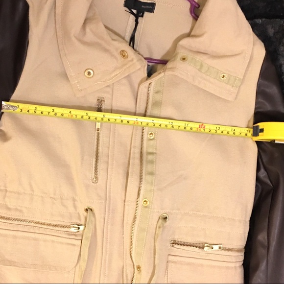 Tan jacket with chocolate leather sleeves. - Picture 6 of 8